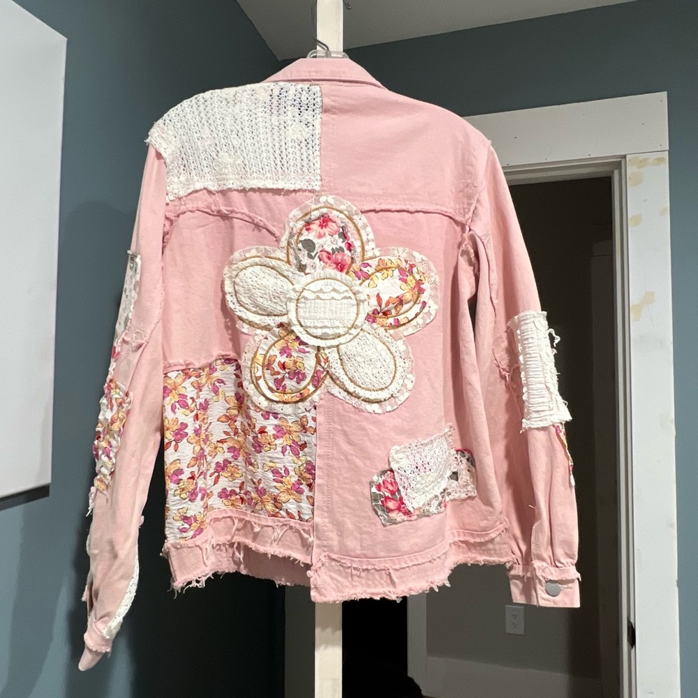 Pink Floral Patchwork Jacket NWT - image 4